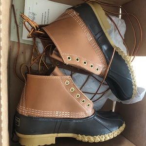 LL Bean Boots (Women size 9) - 6inch